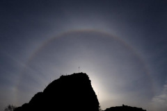 Jim-Burchell-Image-2-Solar-Halo-Eynsford-Castle-28th-Jan-2022