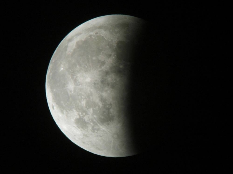 lunar_eclipse_07_hw09