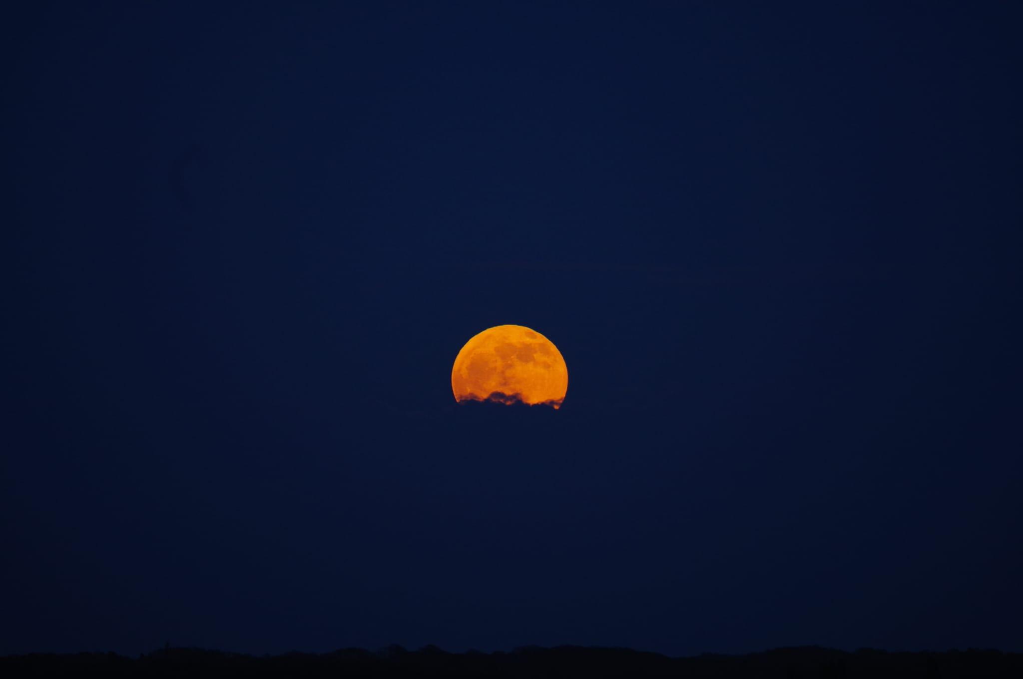 Jim-Burchell-Full-Moon-Rising-5th-May-2023-WhatsApp-Image-2023-05-06-at-16.16.58