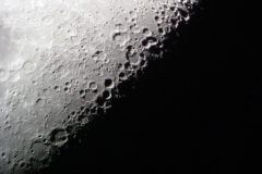 MOON_JB04